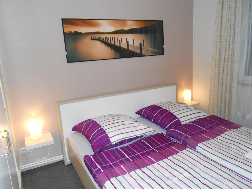 Zum Gruenen Jaeger Hotel Barsinghausen Bilik gambar